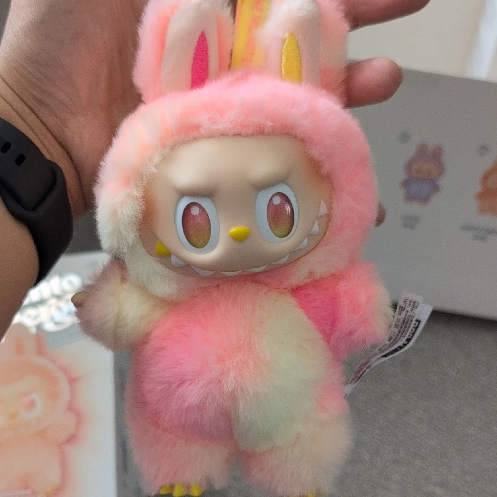 Sold - Picture 3 of 5